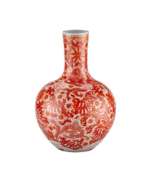 Picture of BIARRITZ CORAL FERN LONG NECK VASE