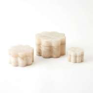 Picture of CUMULUS ALABASTER WIDE BOXES-CREAM