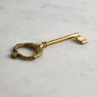 Picture of DOUBLE DOLPHIN KEY-BRASS