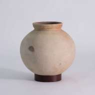 Picture of DESERT WATER POT W/IRON BASE