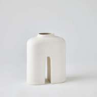 Picture of GUARDIAN VASE-WHITE/CREAM