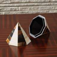 Picture of TRIANGLE CONE BOX-BROWN HORN/WHITE BONE