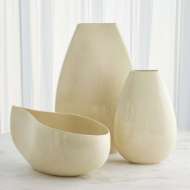 Picture of GIANT TEARDROP COLLECTION-BUTTER CRACKLE