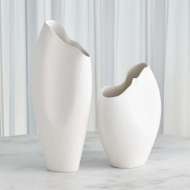 Picture of HORN VASE-MATTE WHITE