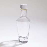 Picture of HAMMERED DECANTER-CLEAR W/GOLD RIM