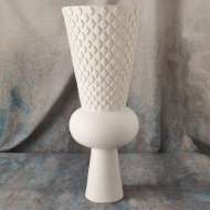 Picture of GRANDE URN-DIAMOND-MATTE WHITE