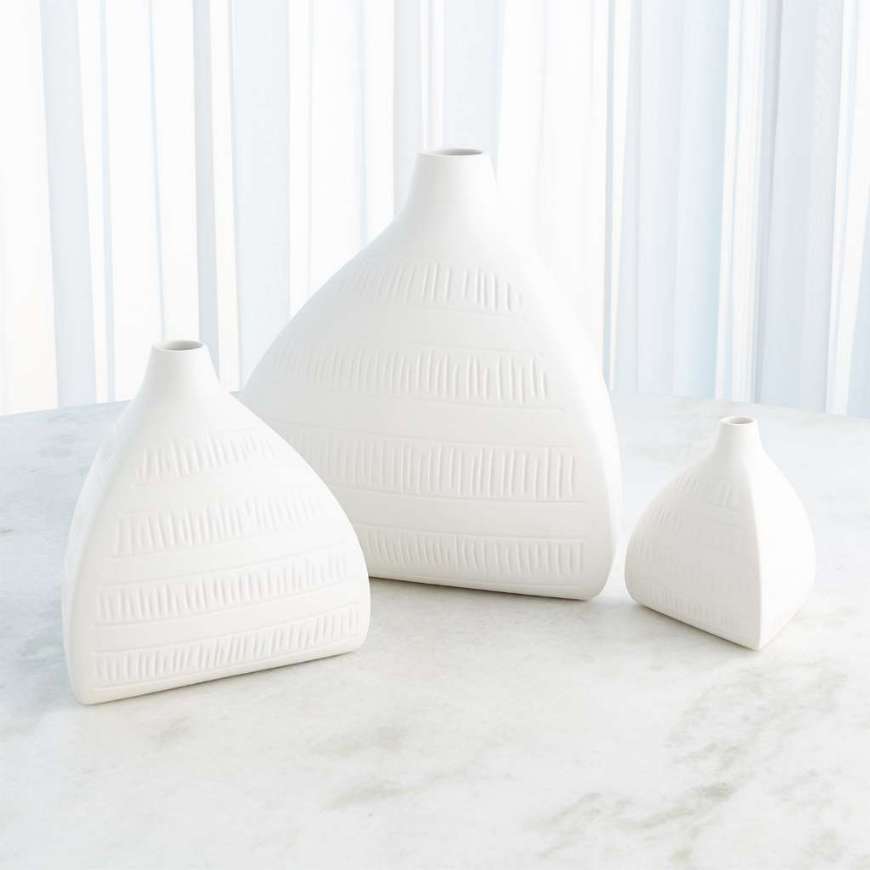 Picture of GLAZED VASE-MATTE WHITE