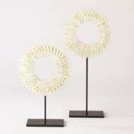 Picture of THREE LAYER BONE SUNBURST MOUNTED RINGS-WHITE