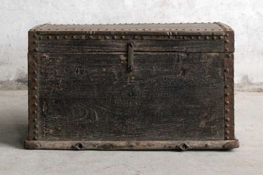 Picture of ANTIQUE TRUNK