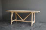 Picture of FARM TABLE IN OAK WITH NO CENTER LEG