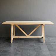 Picture of FARM TABLE IN OAK WITH NO CENTER LEG