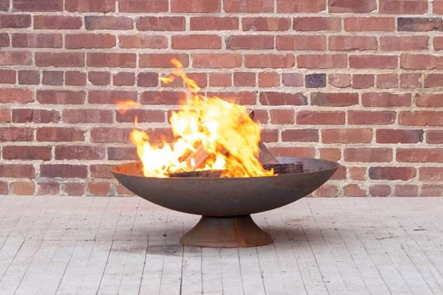 Picture of CAST IRON FIRE PIT ON BASE