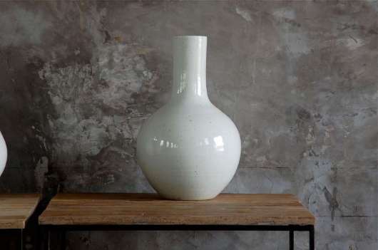 Picture of WHITE GLAZE VASES