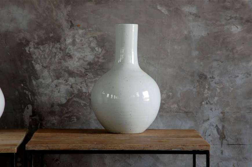 Picture of WHITE GLAZE VASES